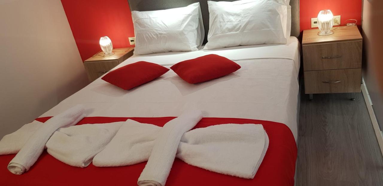 Rodoula Luxury αpartment 3 *