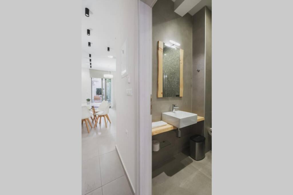 Peris 1 - Near Old Town With Parking Apartment *