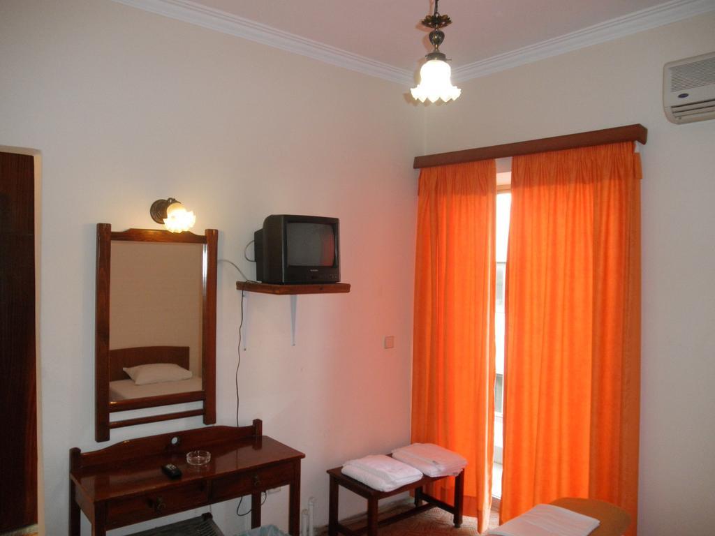 Kidonia Chrissi Akti Chania