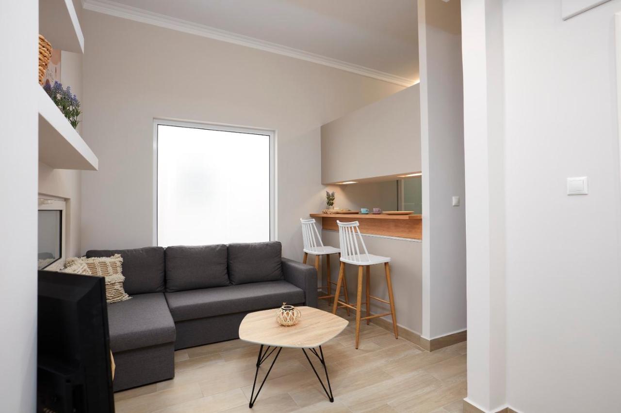 Chrissula Homeleader Apartamento *