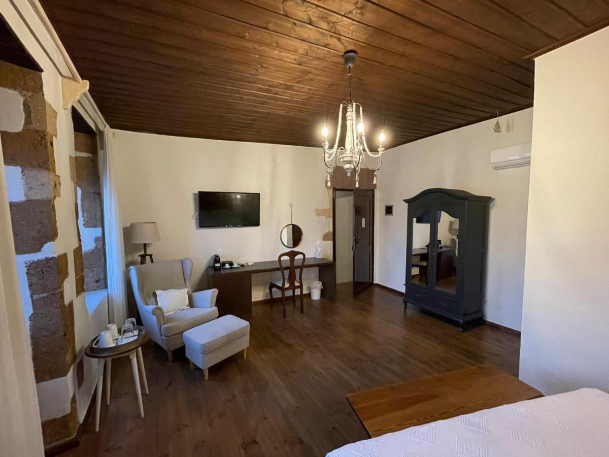 Captain Vasilis Hotel 4*