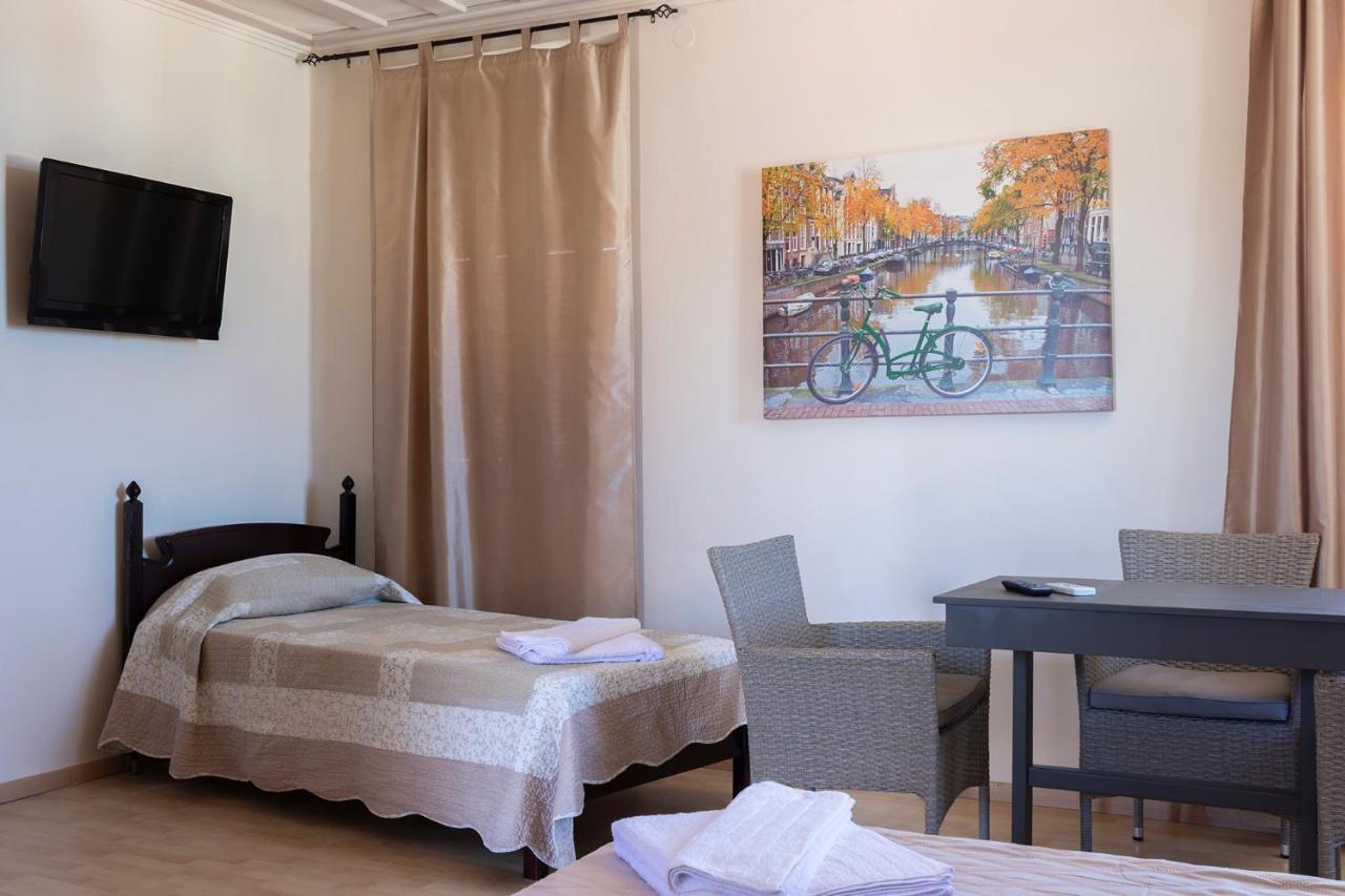 Narkissos 'superb' * Chania (Crete)