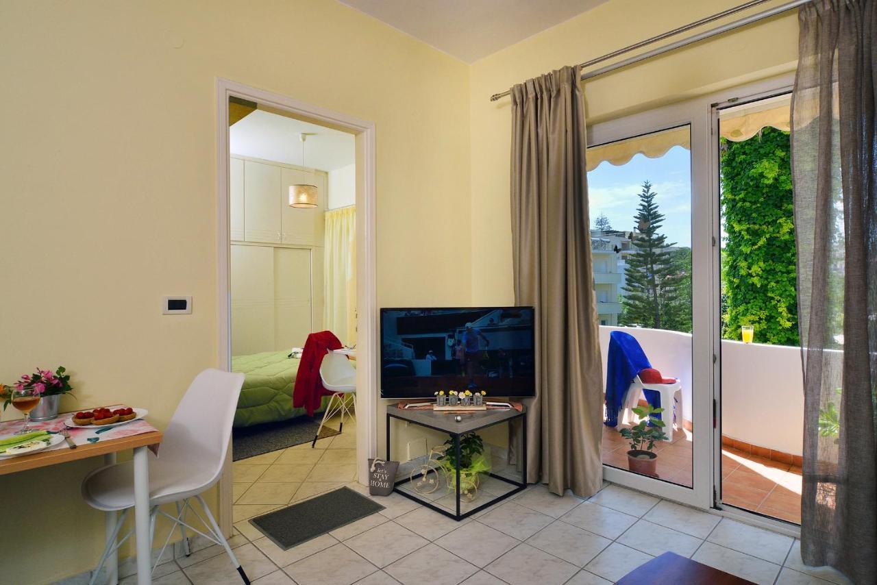 Apartment Sweet Lena