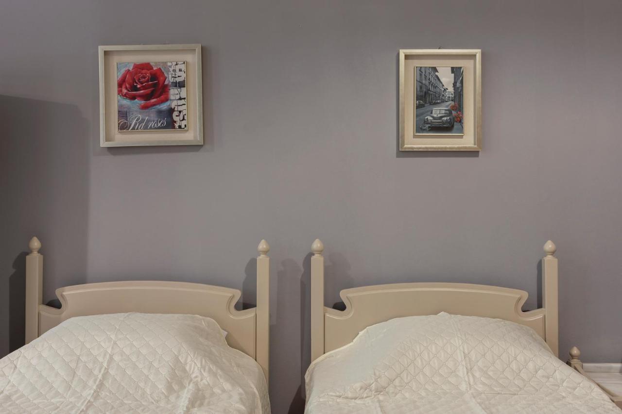 Narkissos 'superb' Guest house *