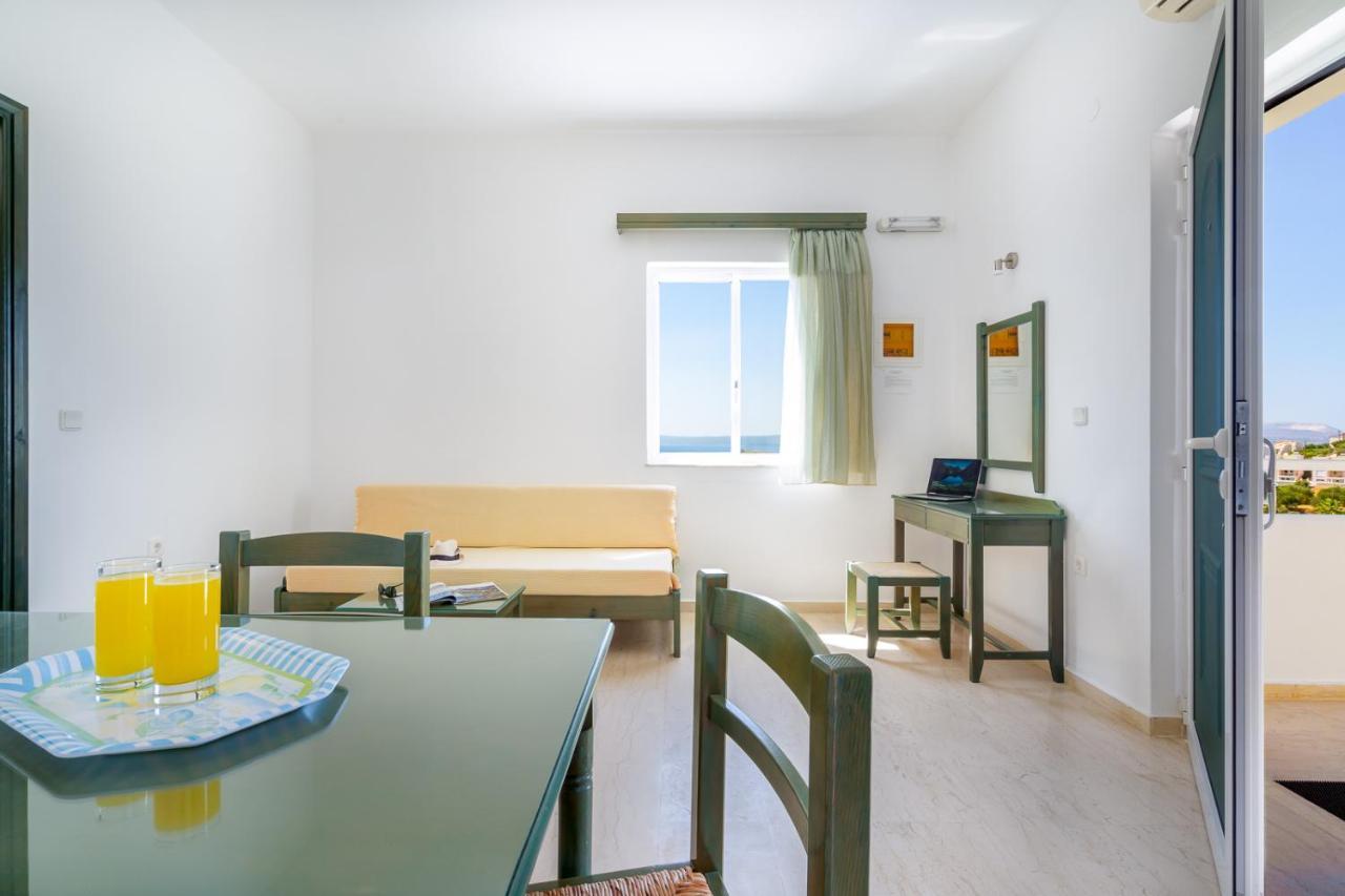 Eolos Aparthotel