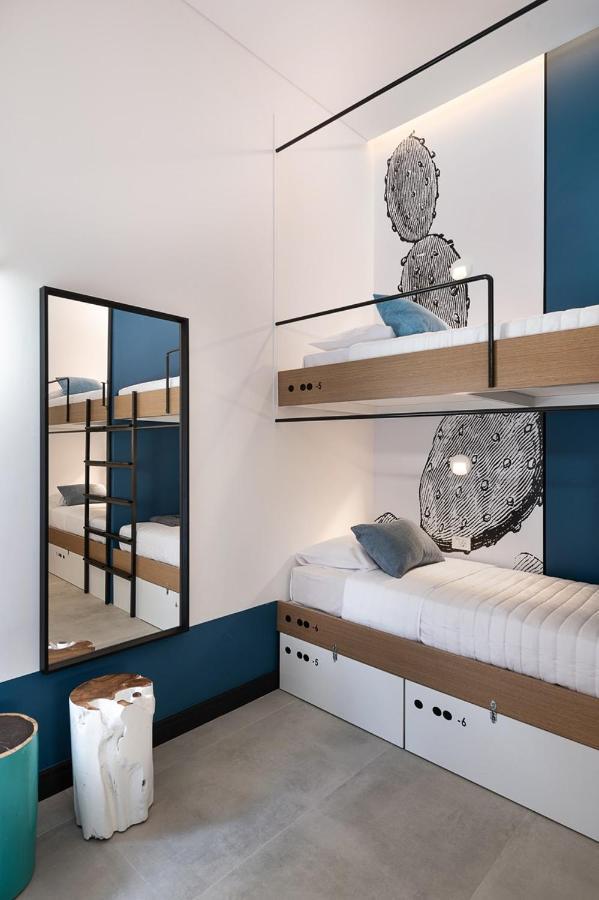 Hostel Cocoon