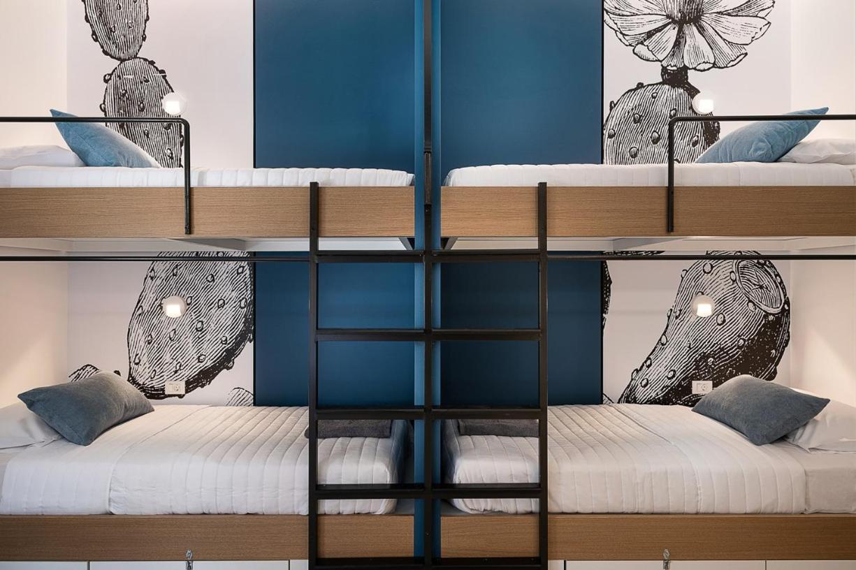 Hostel Cocoon