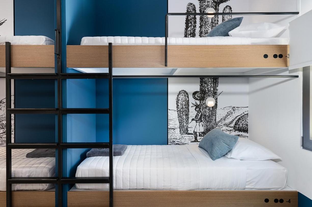 Hostel Cocoon *