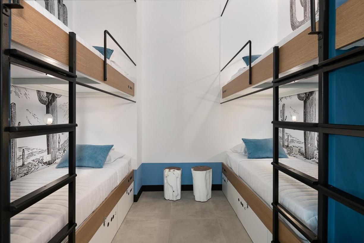 Hostel Cocoon *