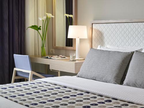 Irida Hotel 3*