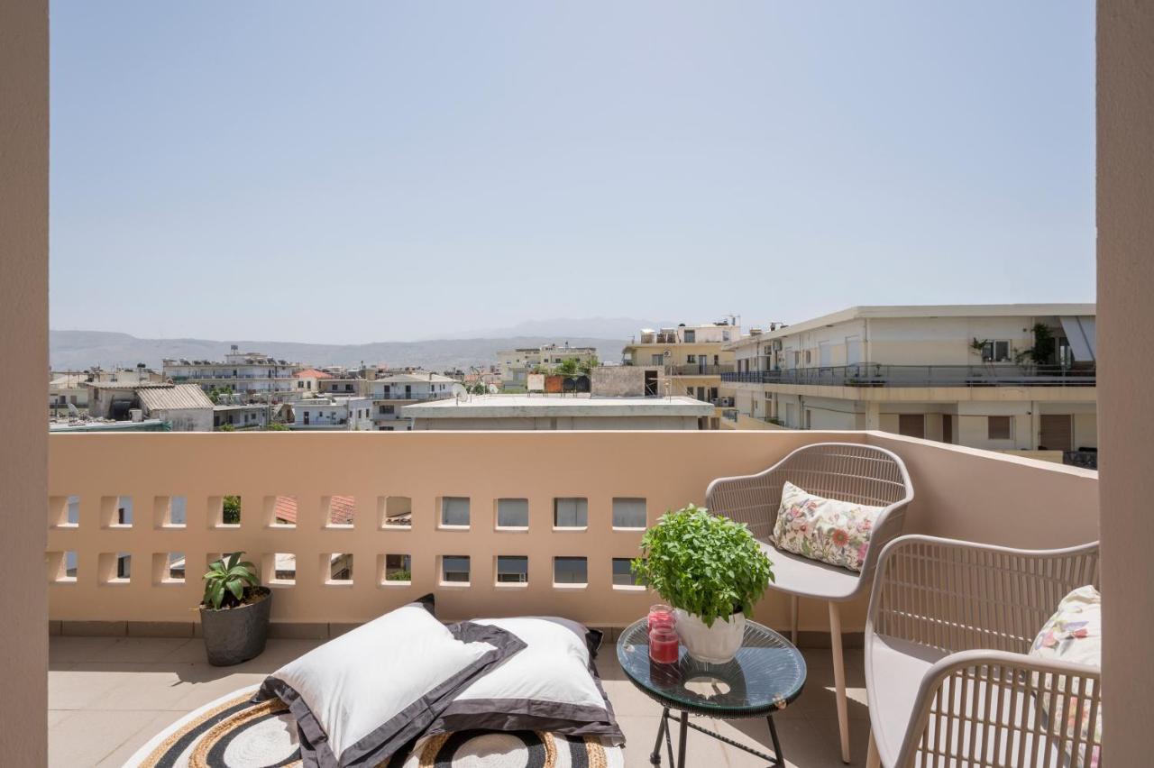 Ethyr Living Apartment *