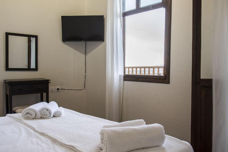 Captain Vasilis Hotel