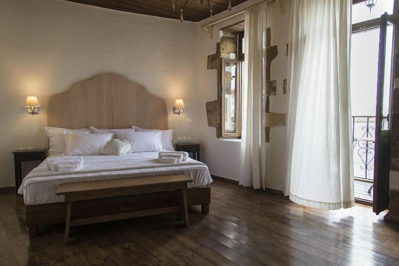Captain Vasilis Hotel