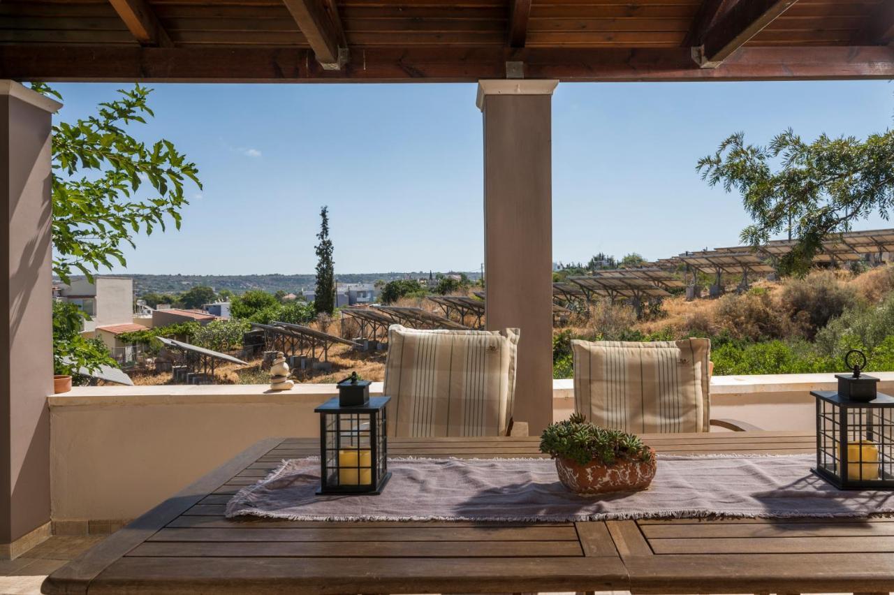 Apartment Tholos