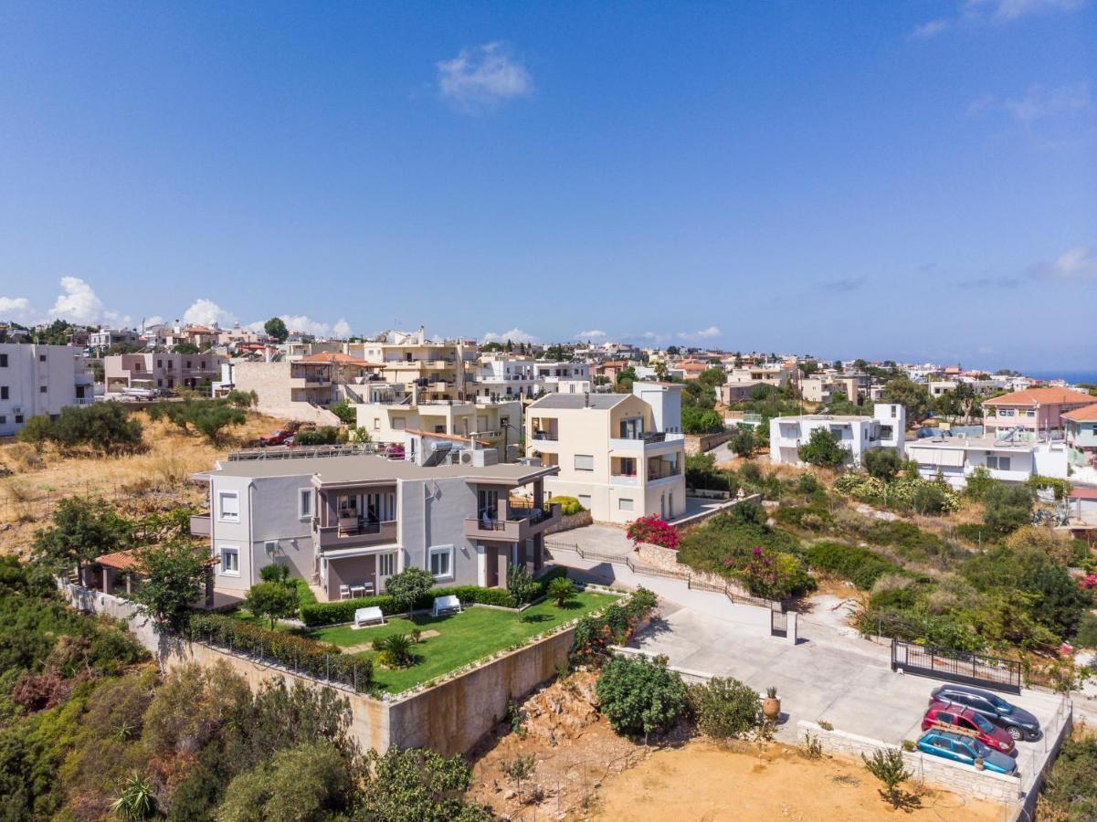 Apartment Tholos *