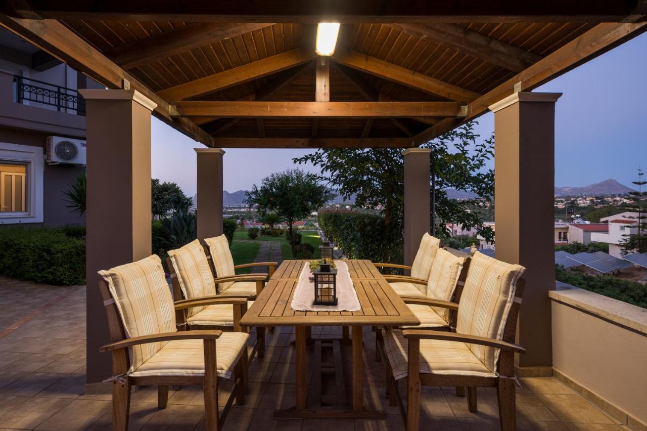 Tholos Apartment *