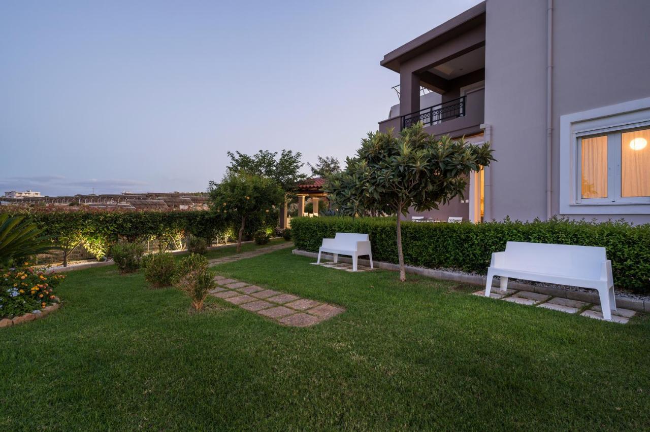 Apartment Tholos