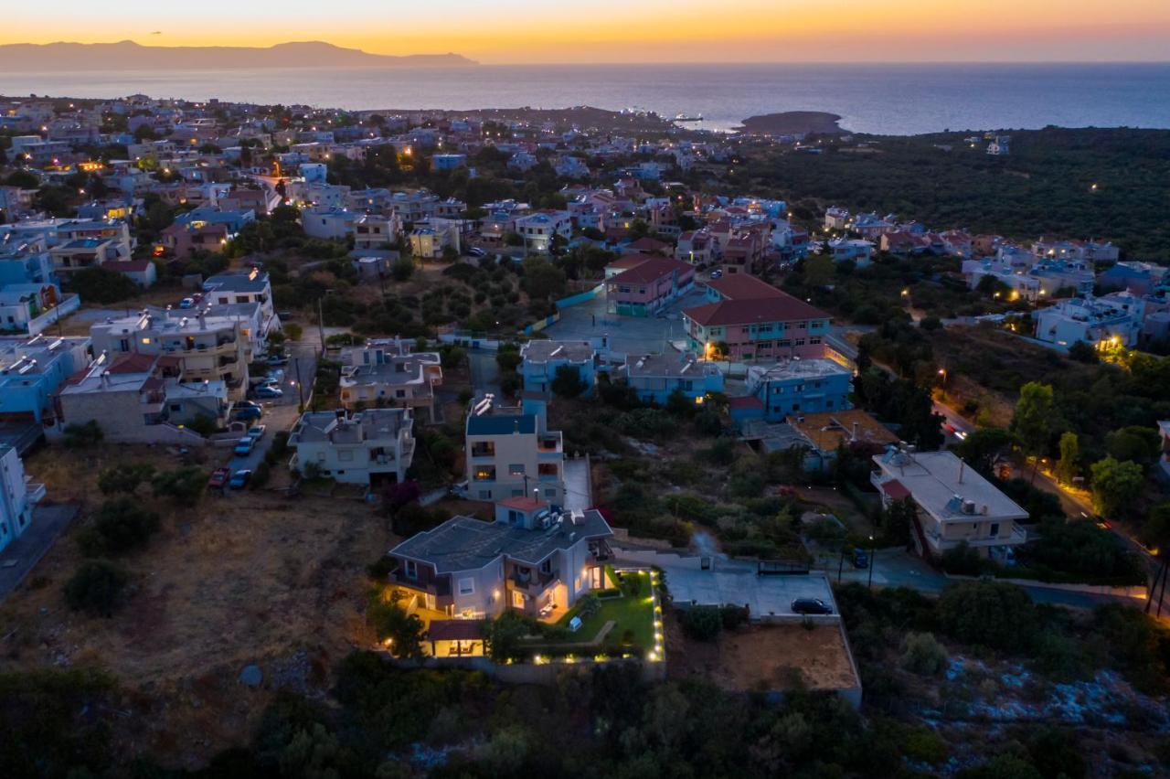 Tholos Apartment