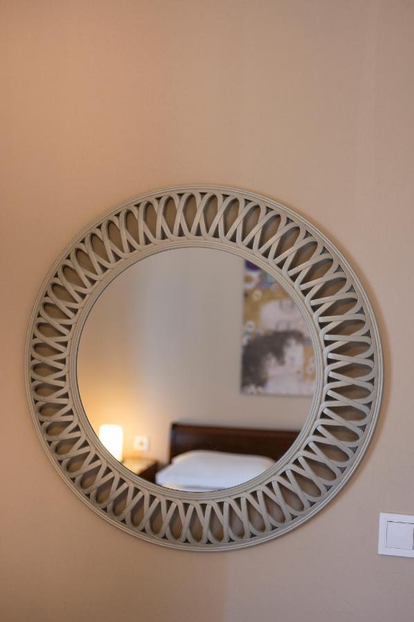 Apartment Tholos *
