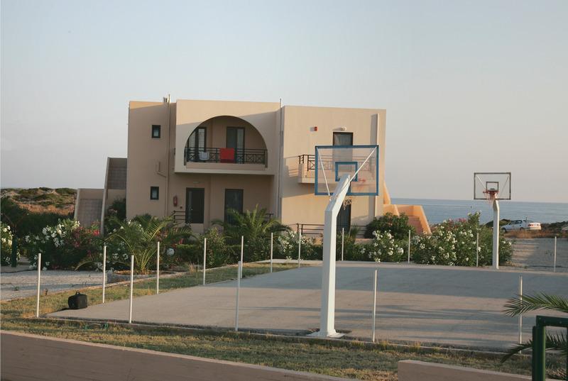 Hotel Nanakis 3*