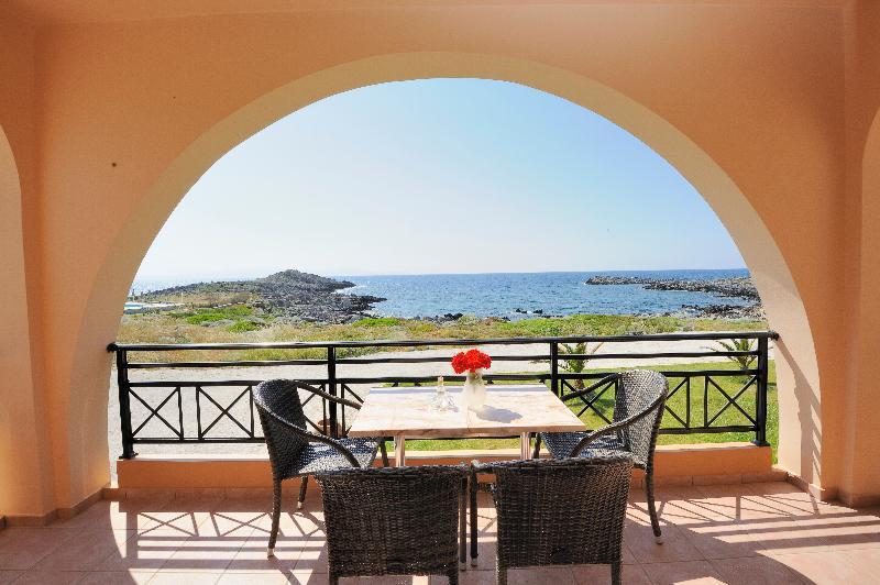 Nanakis 3* Chania (Crete)