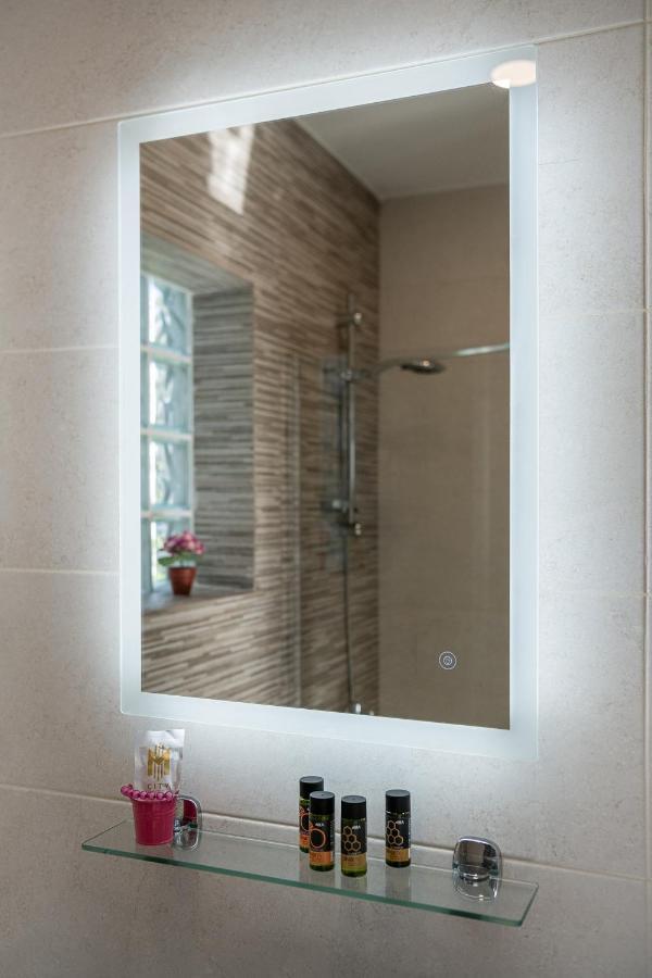 Appartement M 100m From The *