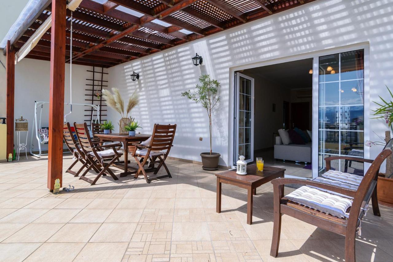 Penthouse In Quiet Neighborhood Near Sandy Appartement *