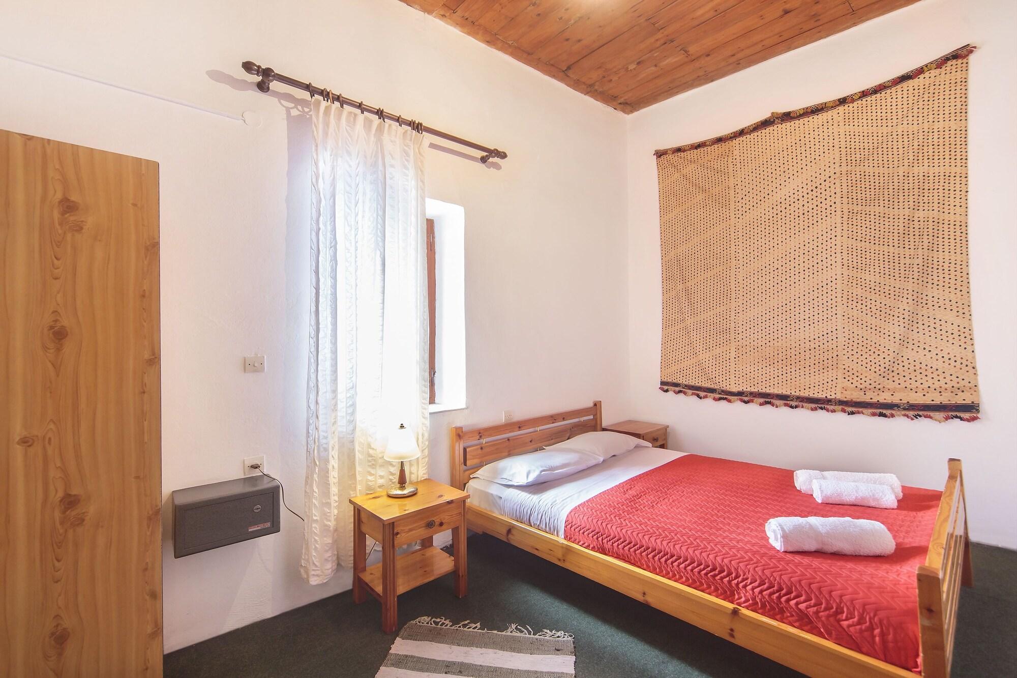 Aparthotel Kastelisuites 2*
