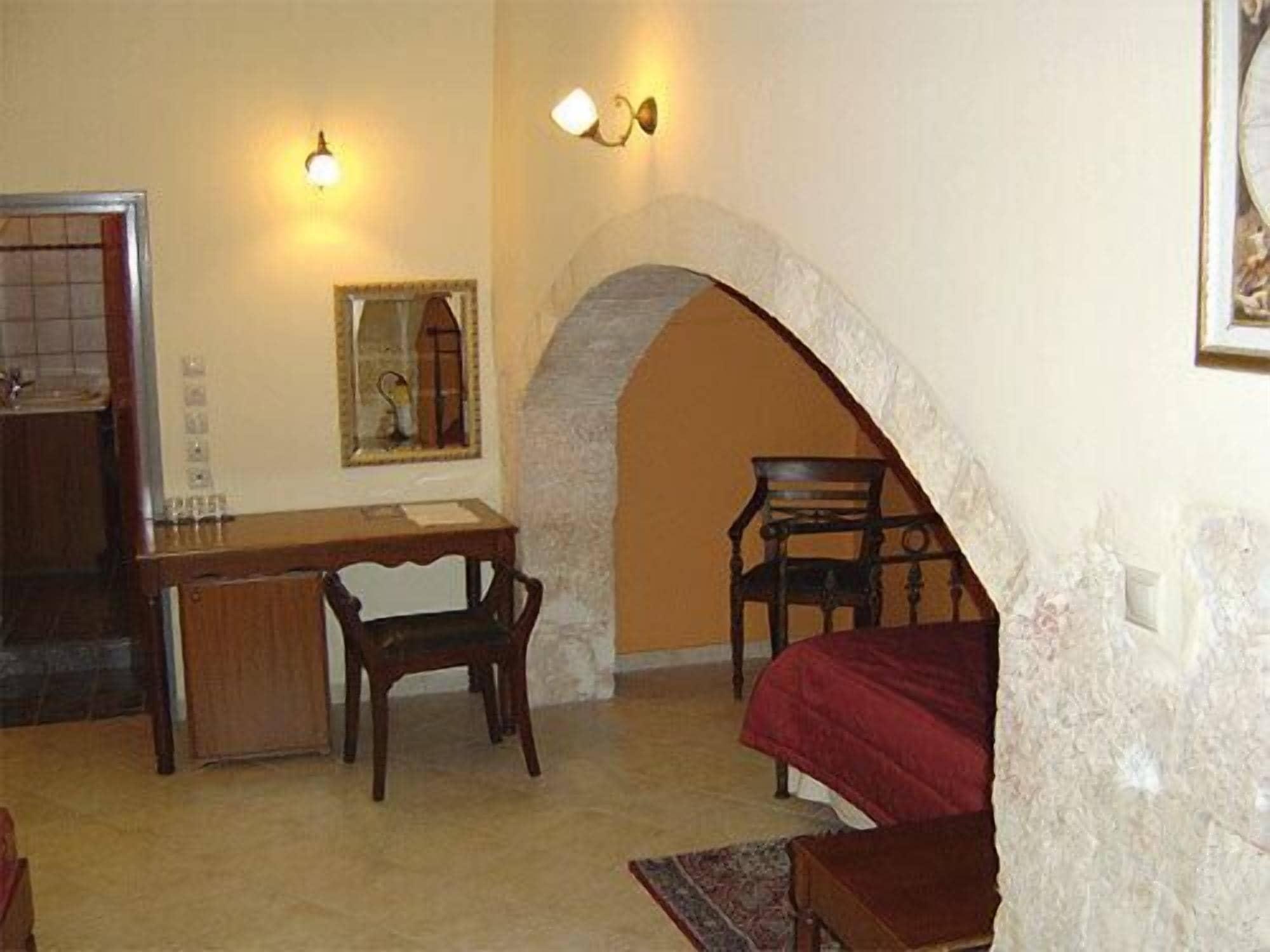 Hotel Belmondo Chania (Crete)
