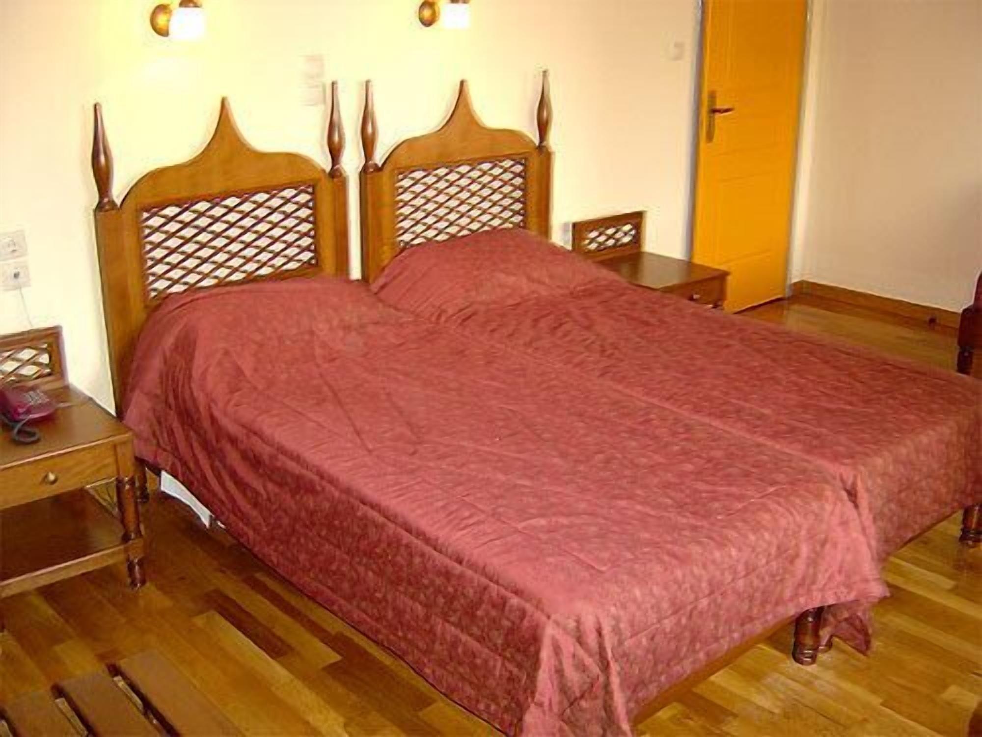 Belmondo 4* Chania (Crete)