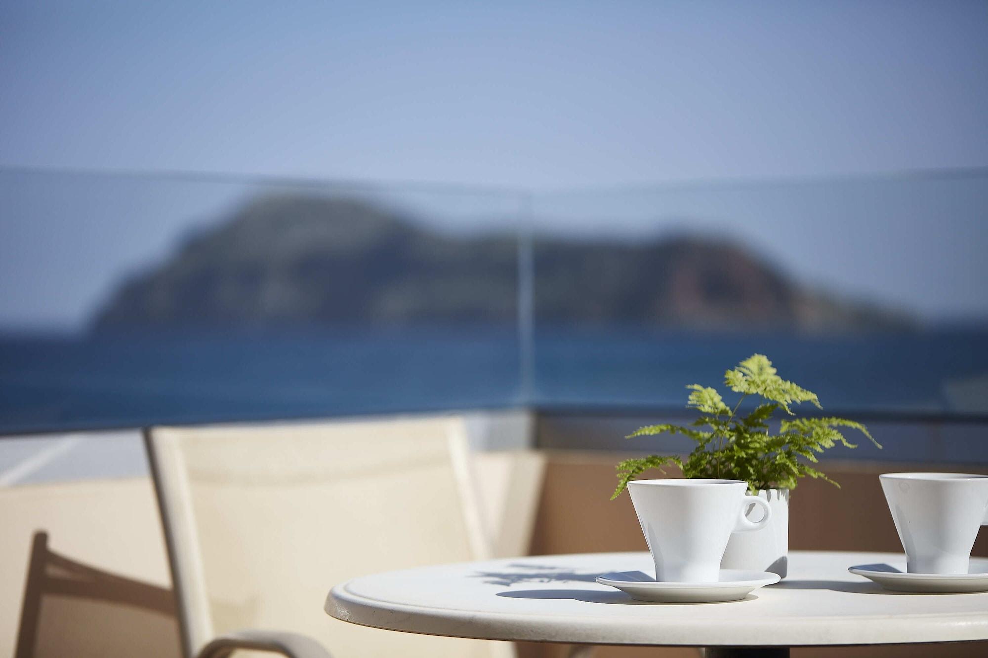 Aparthotel Blue Dome 3*