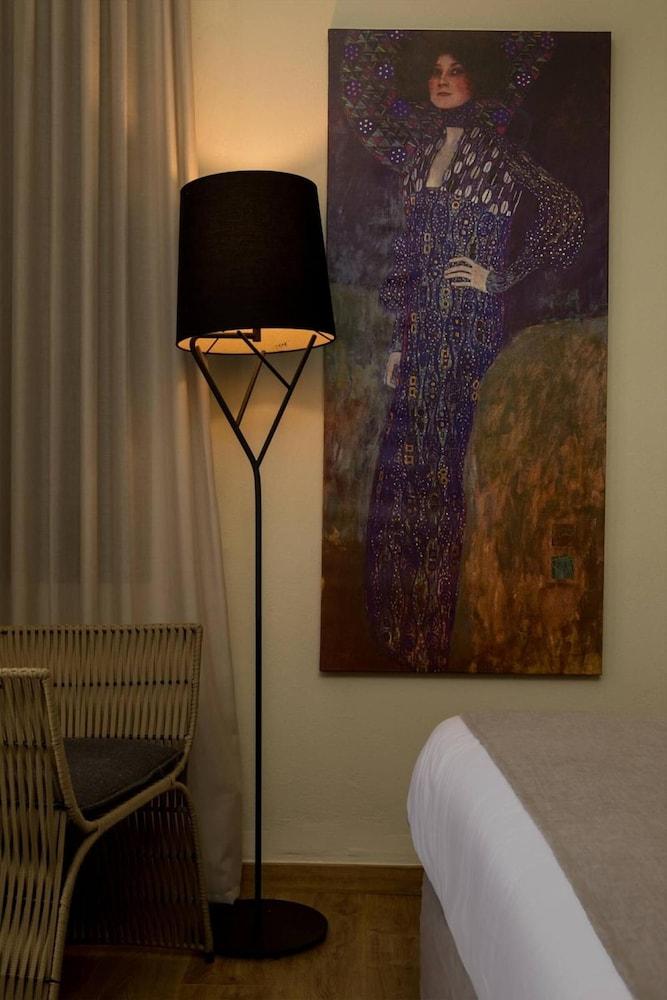 Hotel Elg Contessa Boutique 4*