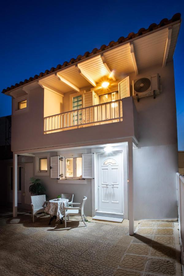 Villaki Sar In Chania *