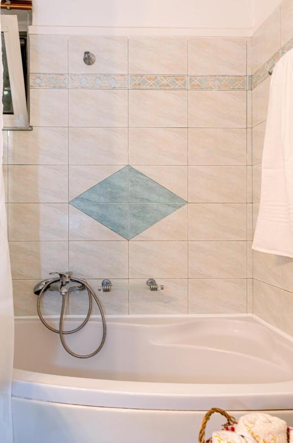 Laurel Heights Apartment Chania (Crete)