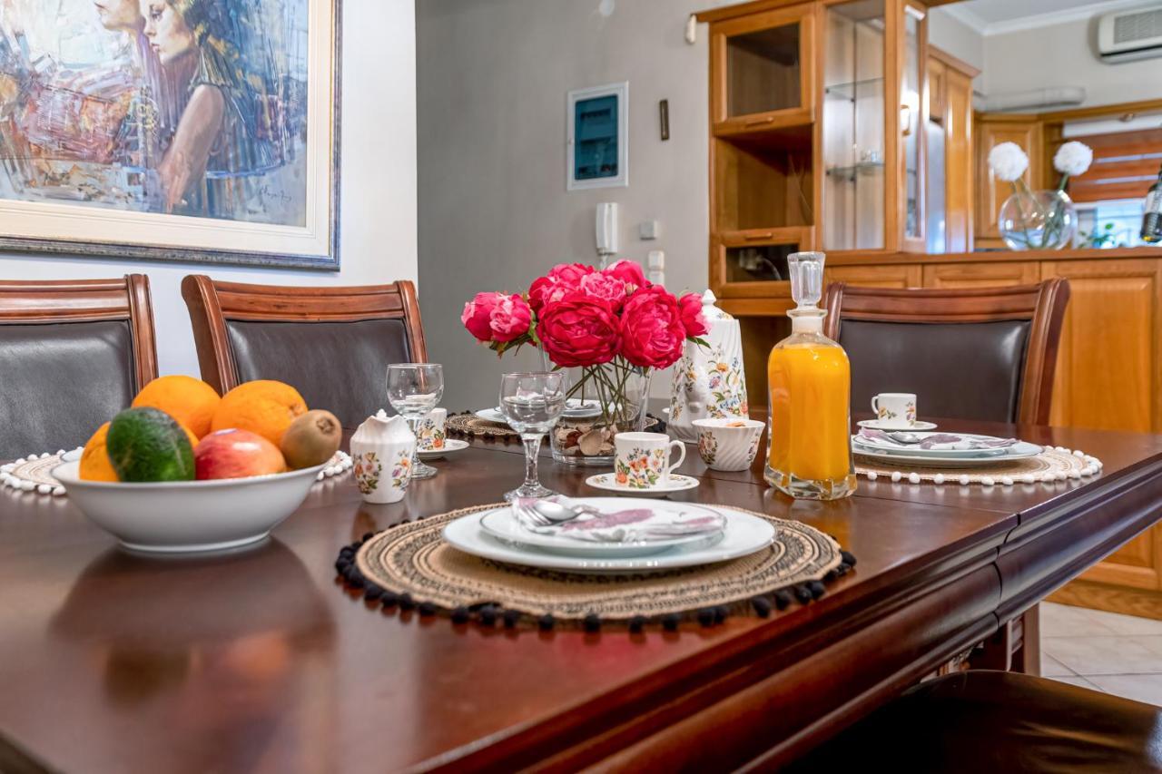 Laurel Heights Apartment *