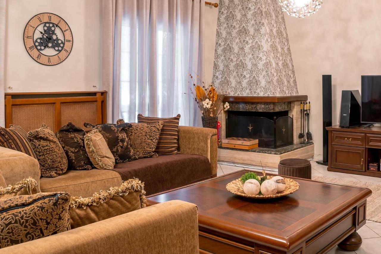 Laurel Heights Apartment