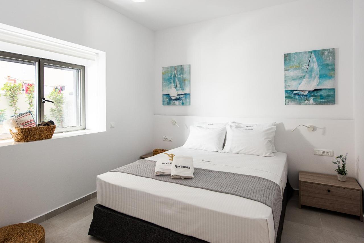 Cozy Corner Luxury Apartment