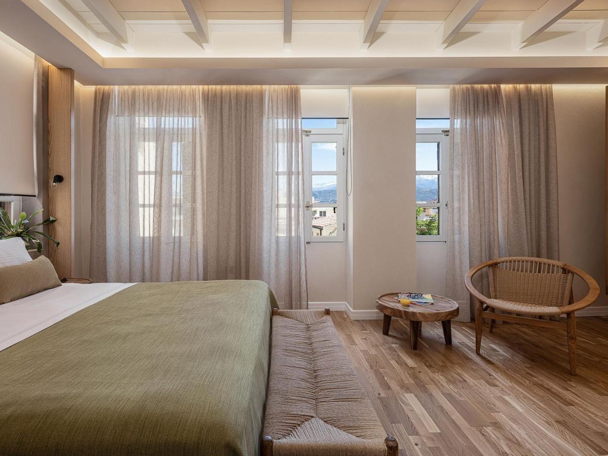 Lithinon Luxury Suites Free Parking