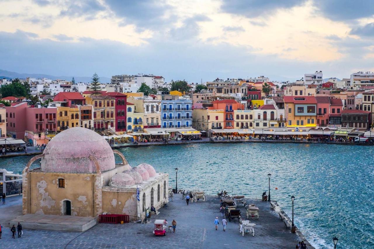 Antigone's Lux 5 Mins Walk To Beach, Old Town, Vakantiehuis