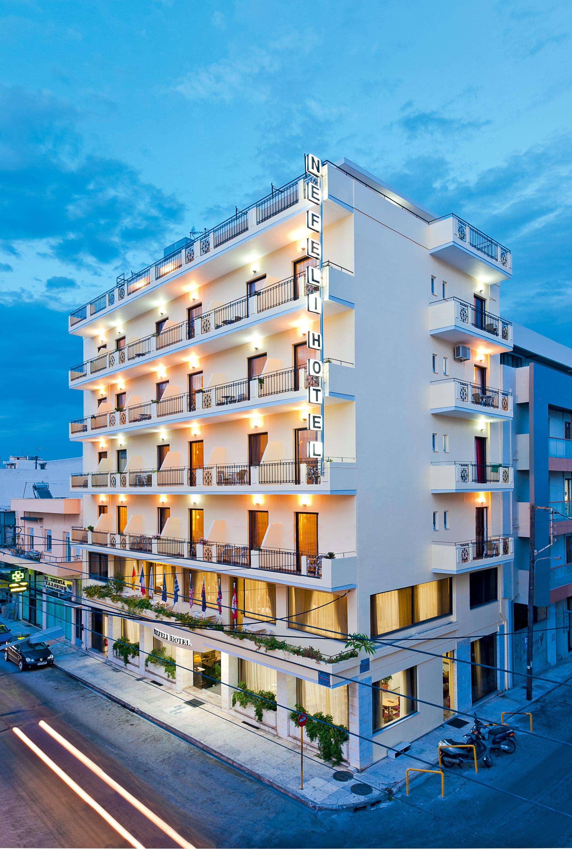 Nefeli Hotel 2*