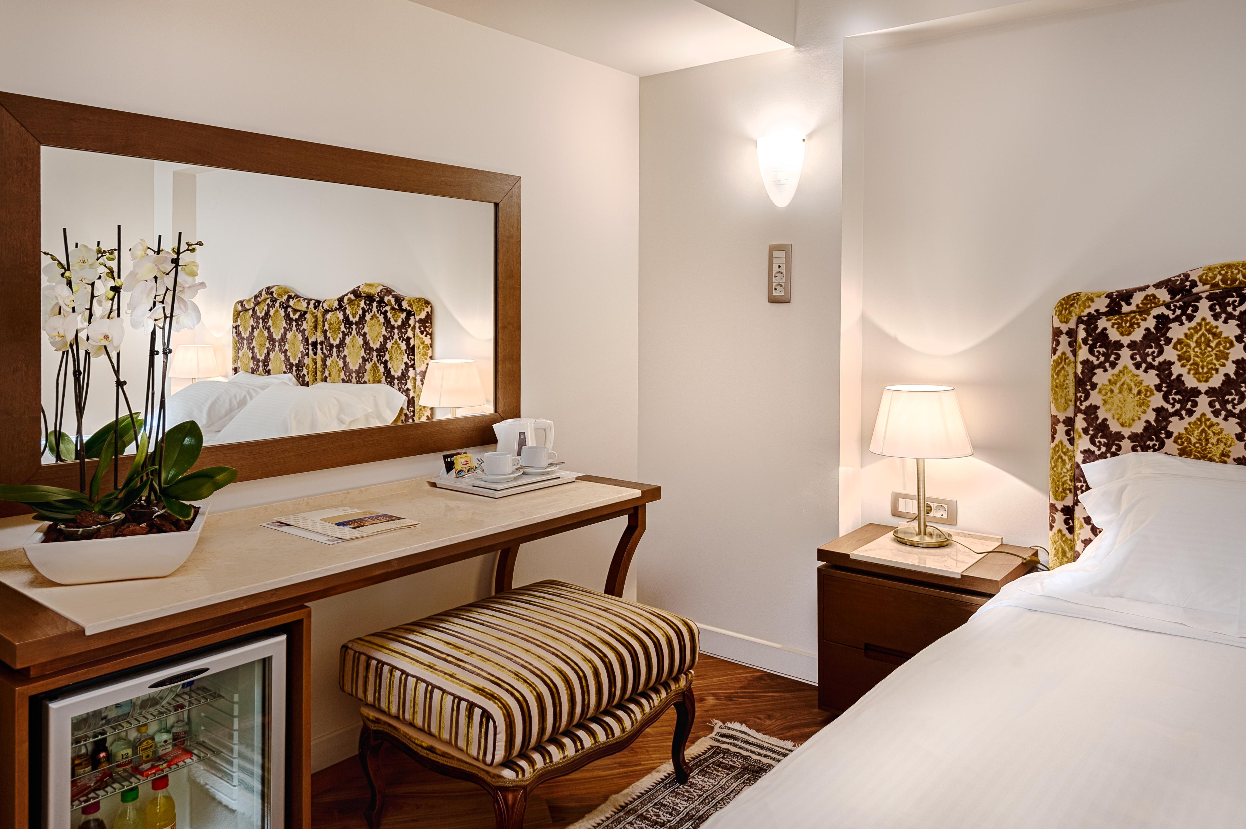 Civitel Akali Hotel