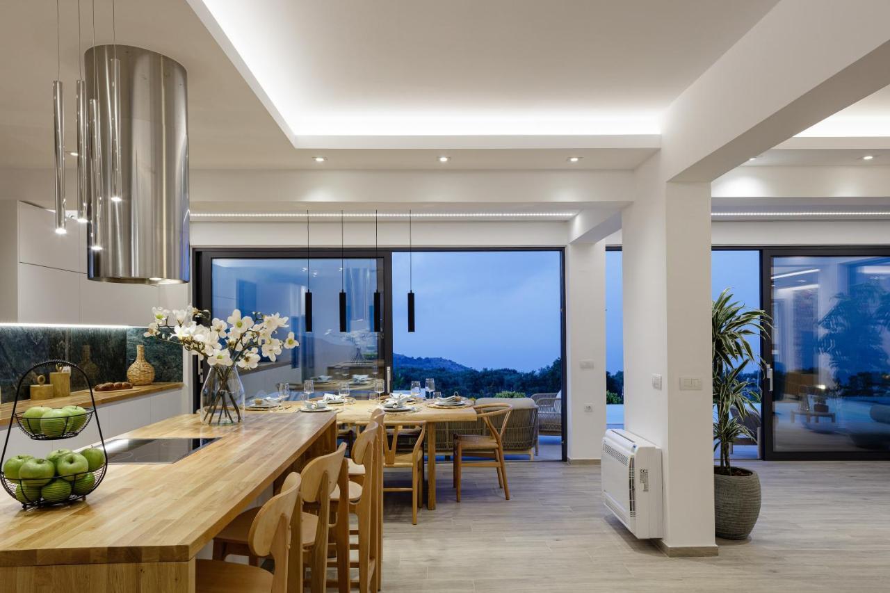 Empire With Magical Sea View