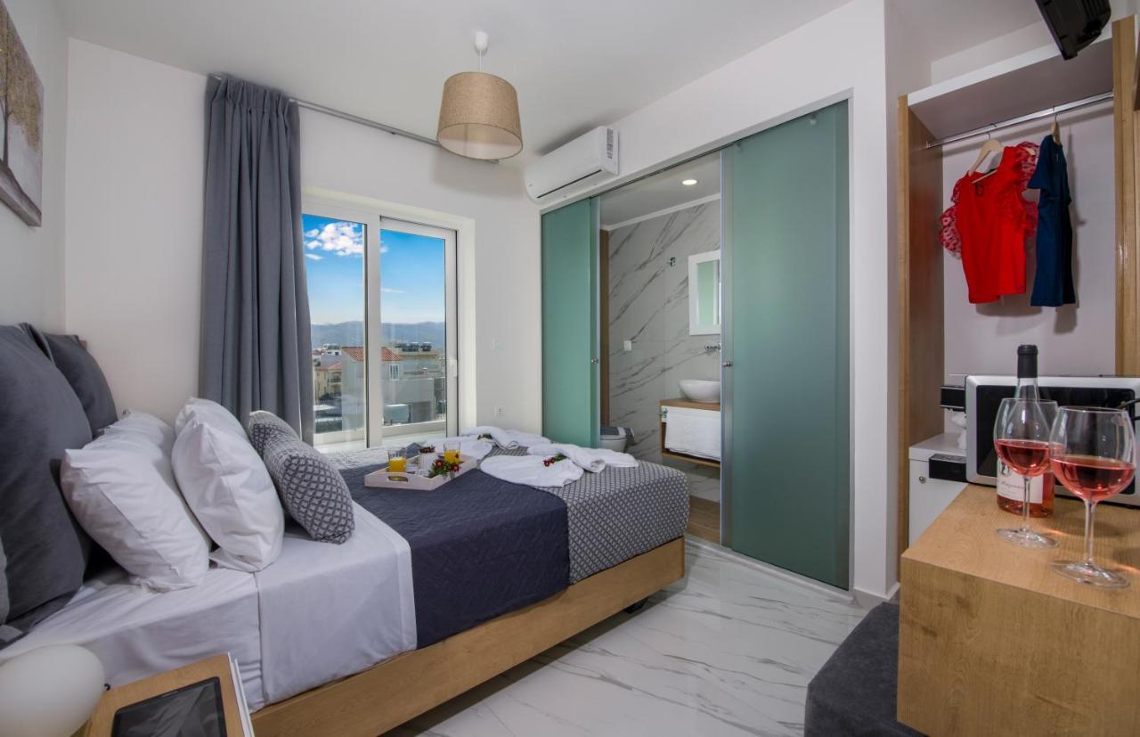 Hotel Deluxe 2*