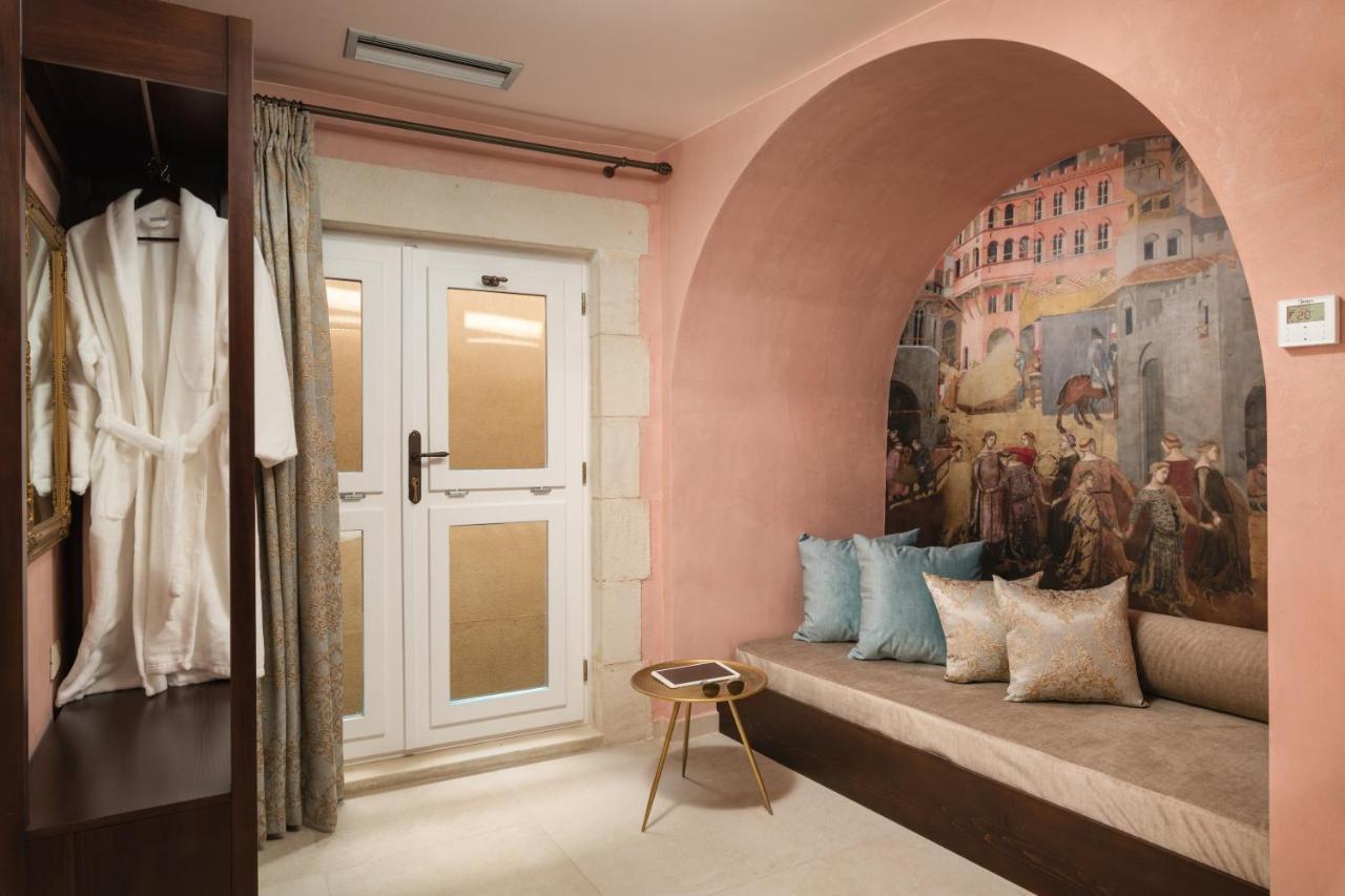 Nobili Boutique *