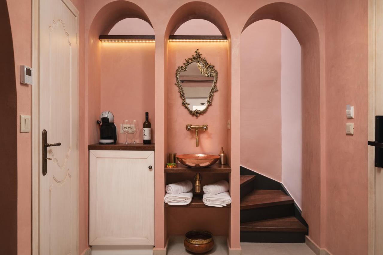 Nobili Boutique Hotel *