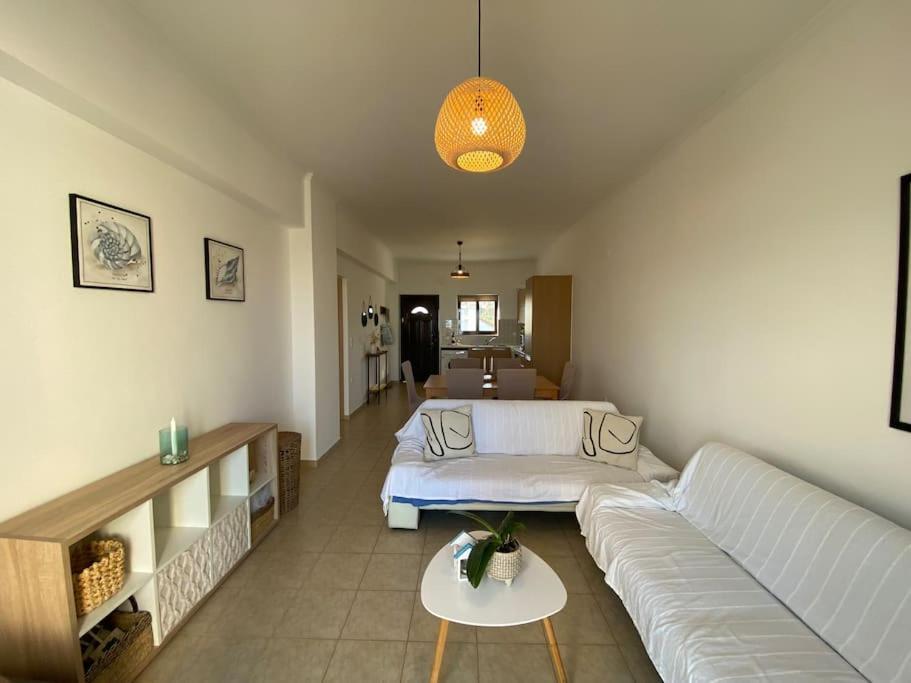 Apartamento Seaview With Shared Pool, Almyrida Chrissi Akti Chania