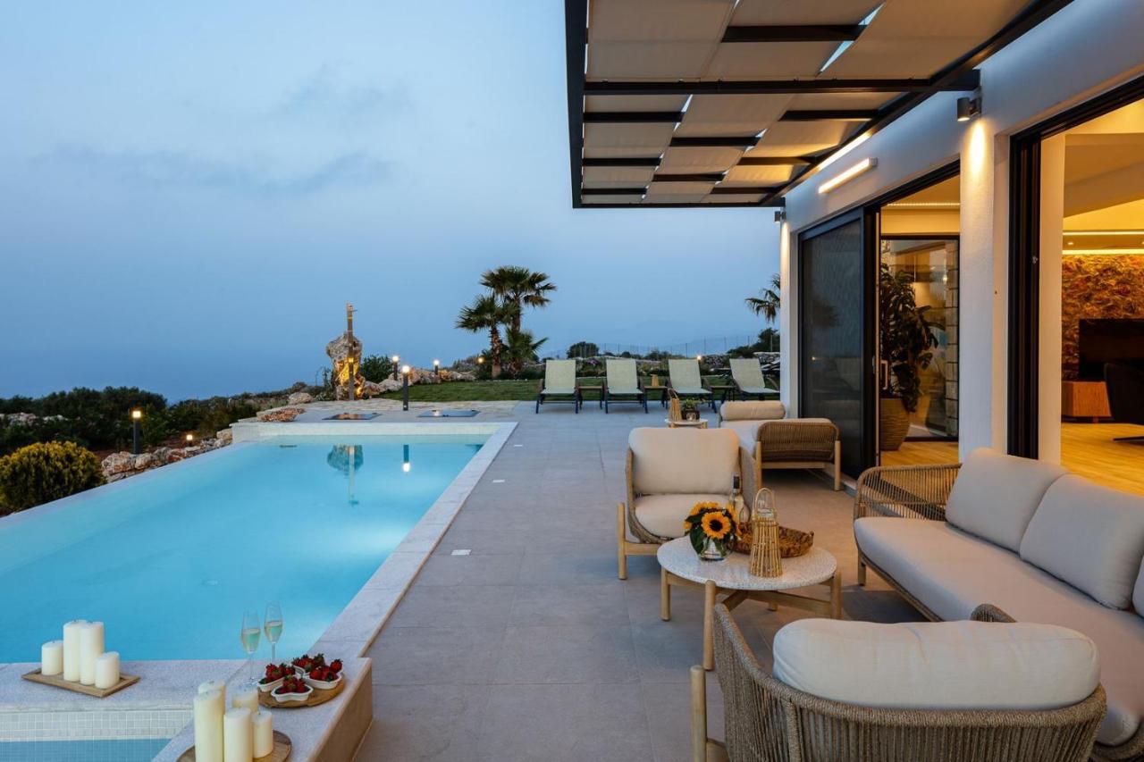 Empire With Magical Sea View * Chania (Crete)