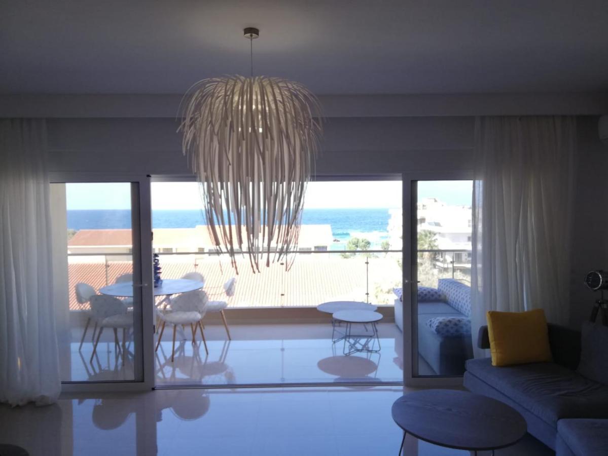 Apartment W