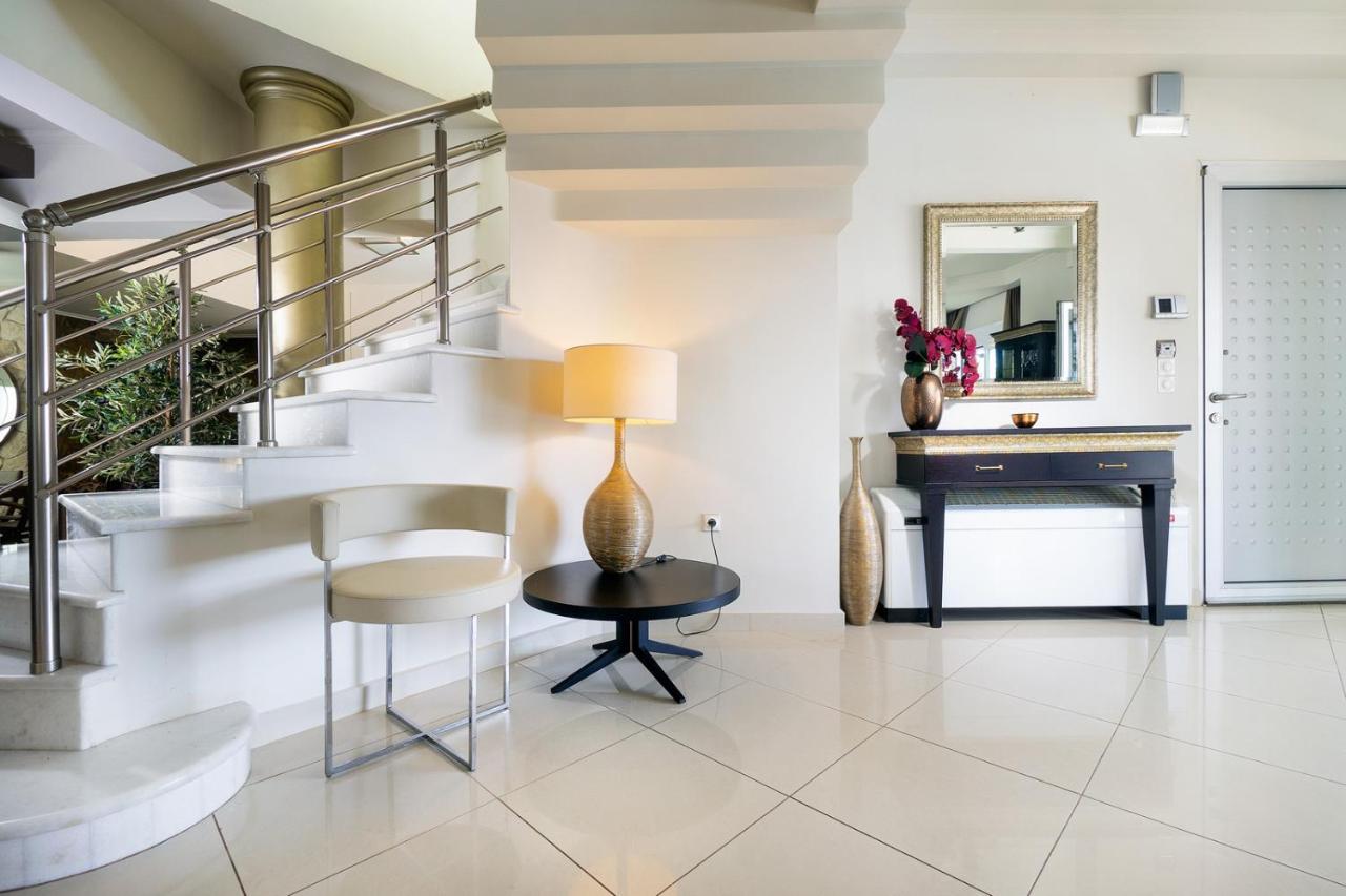 Villa Epavlis Akrotiri