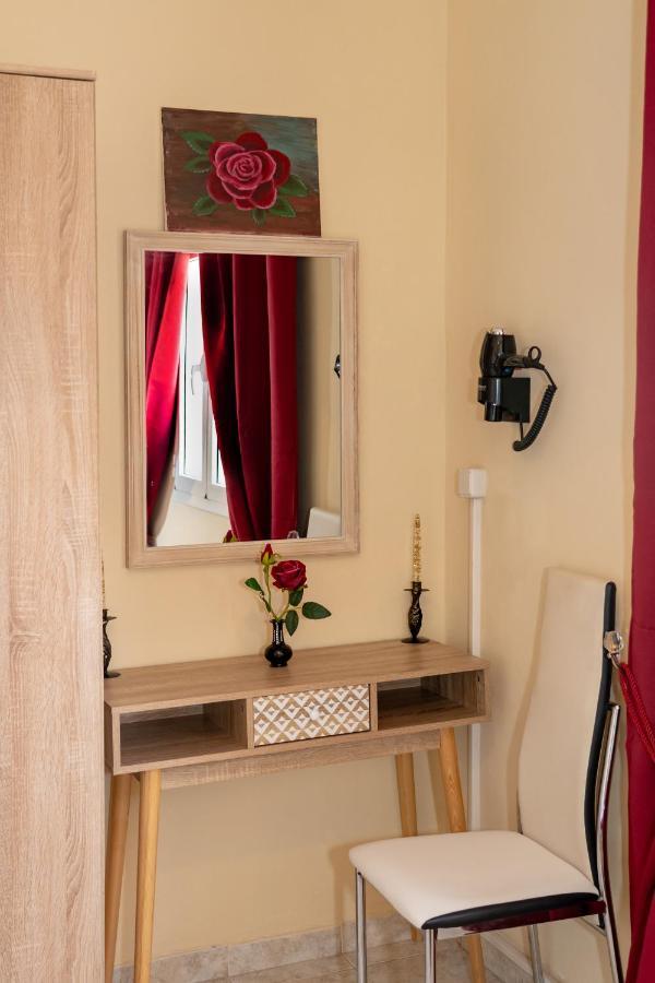 Chrispa's House Apartment